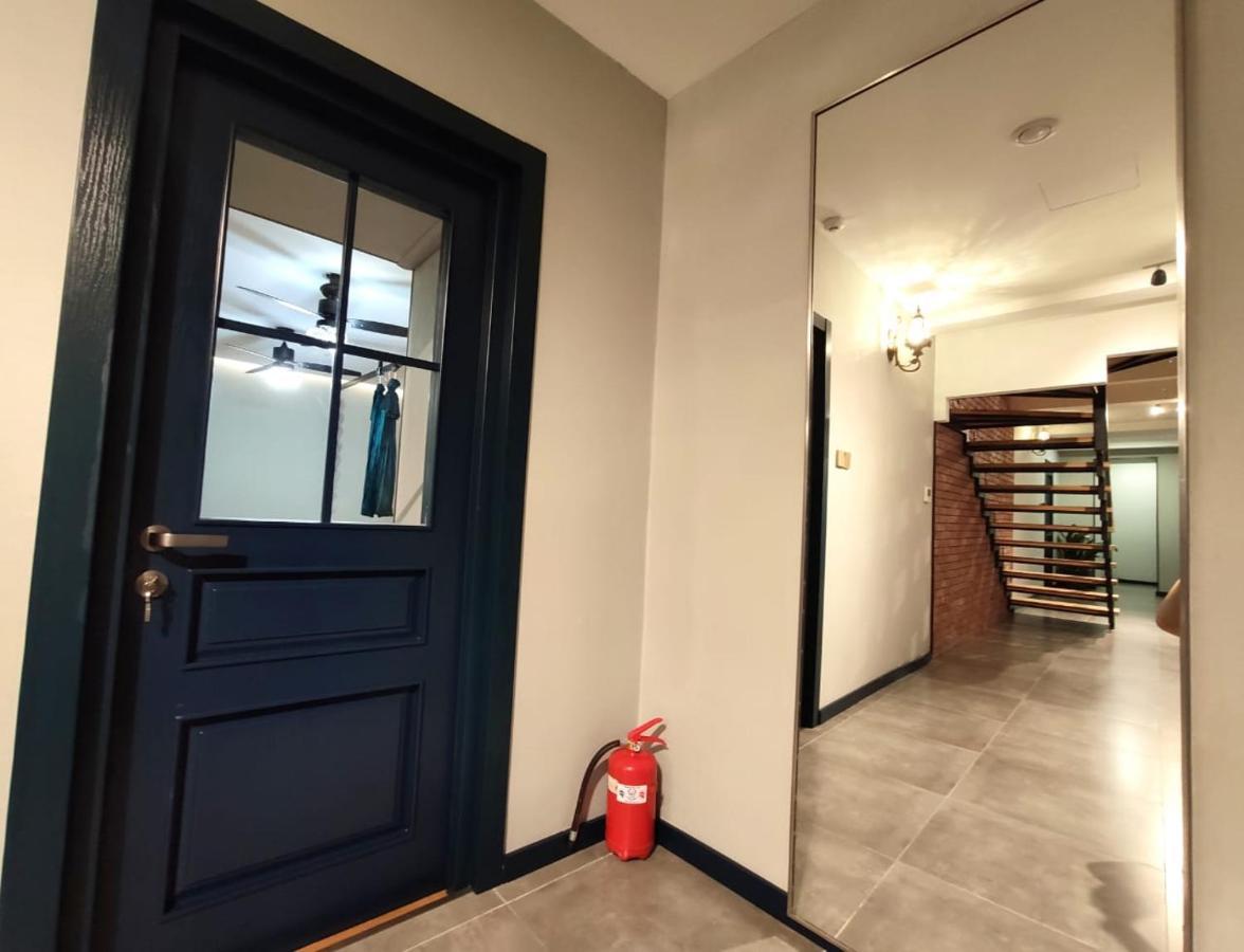 Qin Boutique Hotel Tbilisi ภายนอก รูปภาพ