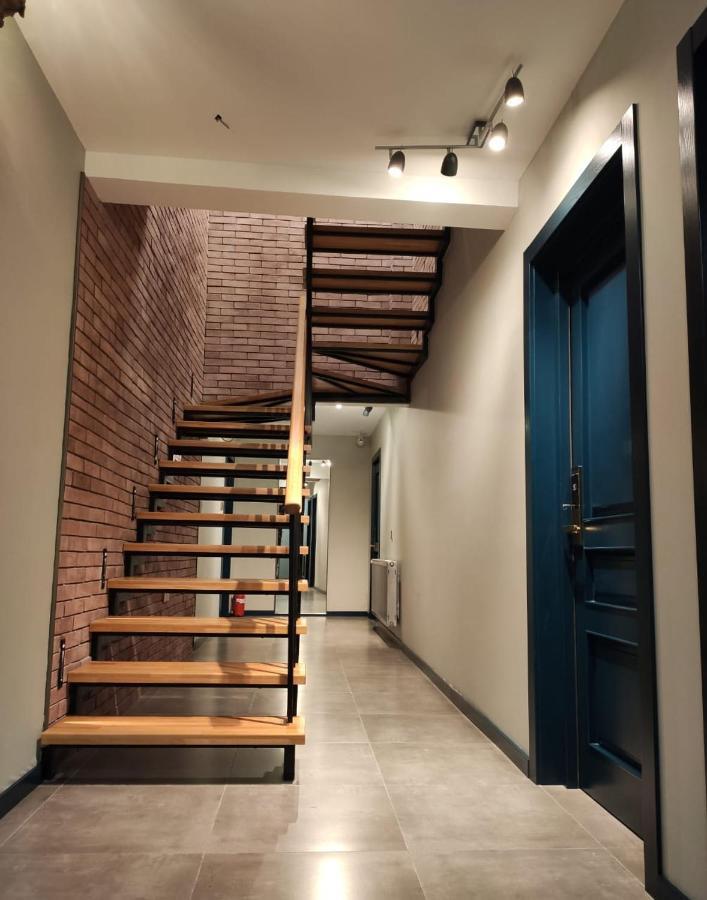 Qin Boutique Hotel Tbilisi ภายนอก รูปภาพ
