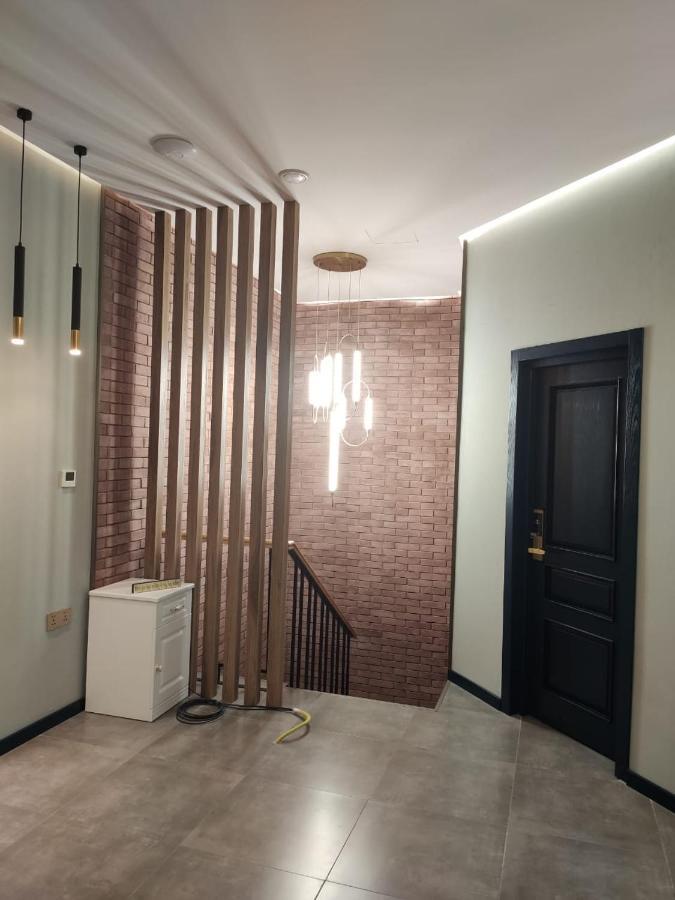 Qin Boutique Hotel Tbilisi ภายนอก รูปภาพ
